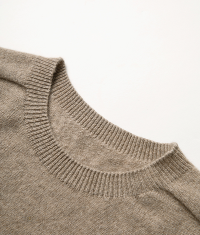 100% cashmere soft and fluffy cloud-like knitted sweater Tracymade