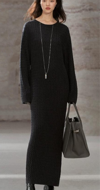 100% wool, soft and relaxed fit loose-knit women dress Tracymade