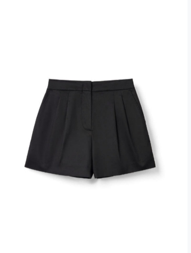 Versatile and well-fitted shorts Tracymade 4（S） black