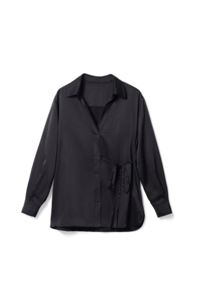 Flowing satin texture blouse Tracymade 4（S） black