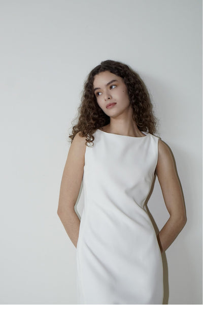 Minimalist sleeveless fitted dress Tracymade