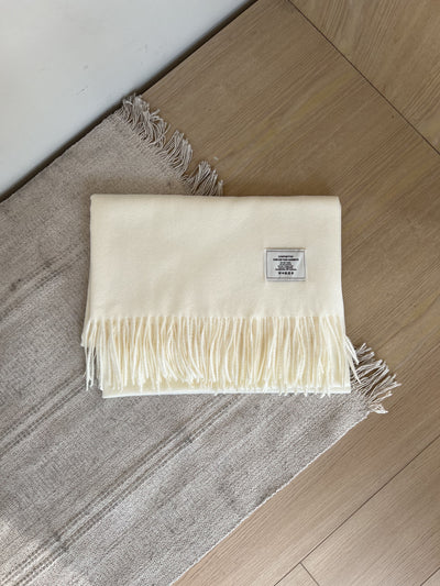 Solid Scarf Tracymade white