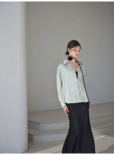 New pearlescent satin drape shirt Tracymade