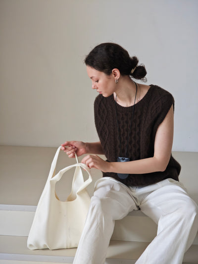 Comfortable and Loose Knitted Jacket Tracymade