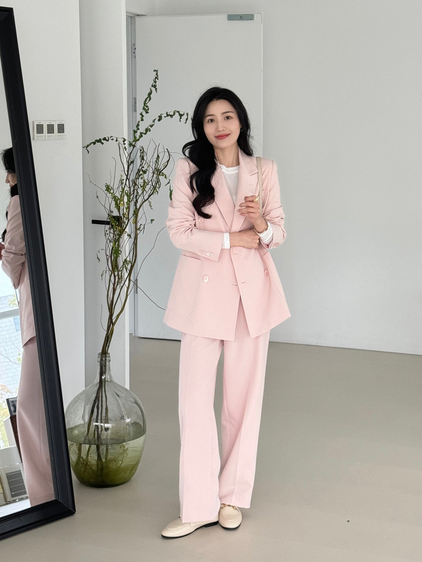 French minimalist and elegant suit set Tracymade