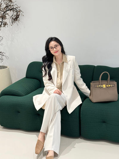 French minimalist and elegant suit set Tracymade
